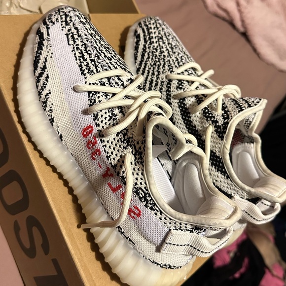 Yeezy Boost 350 V2 'Zebra' size 5.5 - Picture 6 of 10